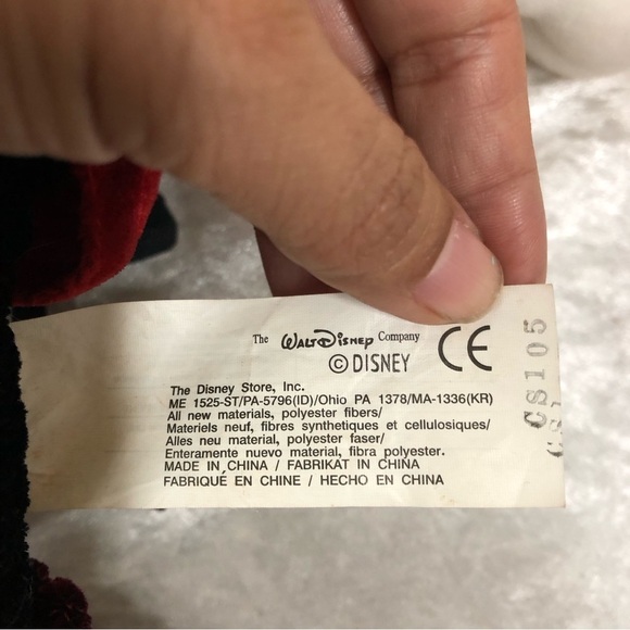 Walt Disney Store Mickey Mouse Christmas Velvet Cape Plush Stuffed Animal 1999 - Picture 5 of 13